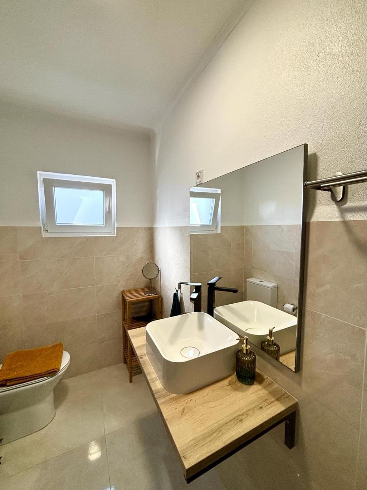 Pine & Apple Beach House Коларес Экстерьер фото