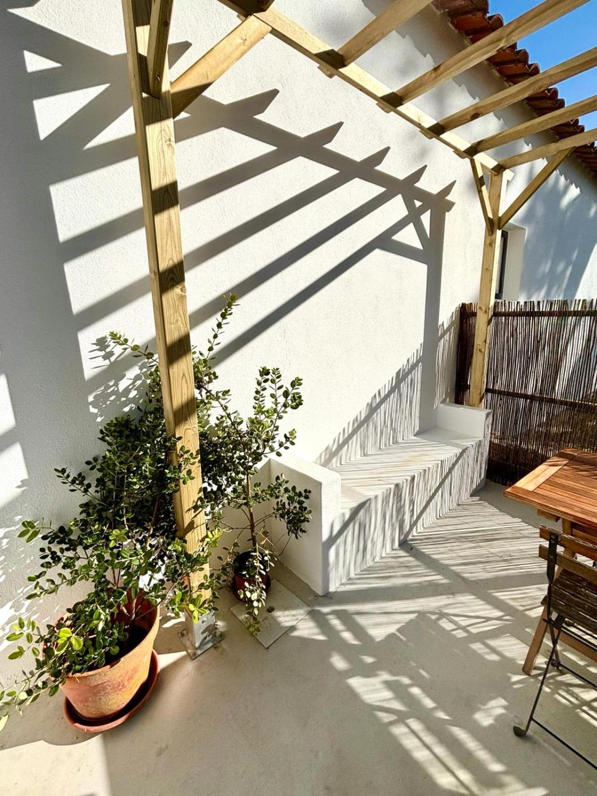 Pine & Apple Beach House Коларес Экстерьер фото